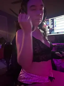 goddessmissmia online show from November 7, 2025, 12:21 am