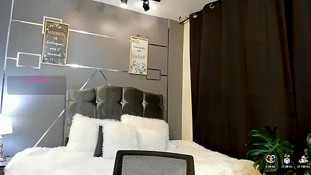 Room 69x online show from November 24, 2025, 3:06 am