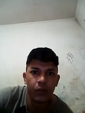 Snapshot of Ariihot chatting on July 13, 2026, 3:20 am Ariihot online show from July 13, 2026, 3:20 am