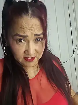 Snapshot of linda_luna29 chatting on June 7, 2026, 4:16 am linda luna29 online show from June 7, 2026, 4:16 am