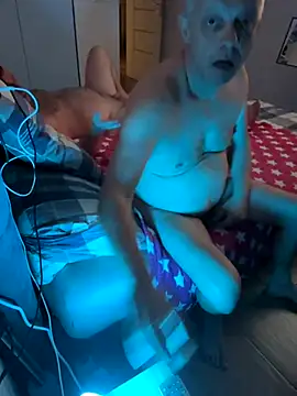 Snapshot of Jaropol chatting on September 12, 2025, 10:54 pm Jaropol online show from September 12, 2025, 10:54 pm