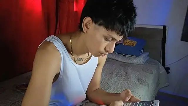 Snapshot of sung_yol chatting on May 27, 2026, 8:17 pm sung yol online show from May 27, 2026, 8:17 pm