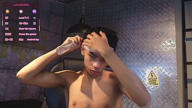 AlanCutee online show from September 11, 2025, 12:05 pm