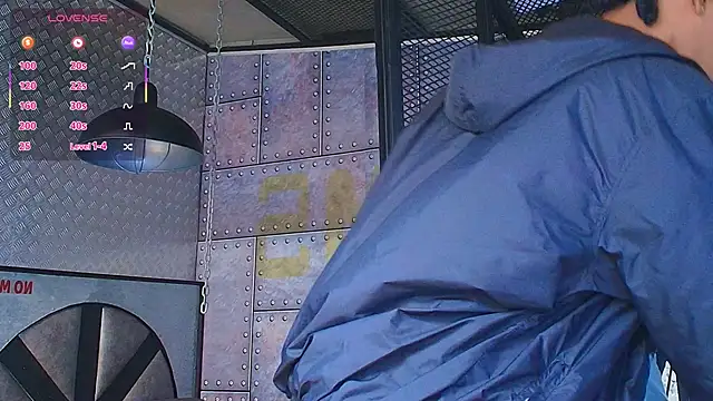 AlanCutee online show from October 2, 2025, 12:12 pm