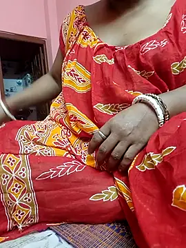 Cute-Swewty online show from April 20, 2026, 2:42 pm