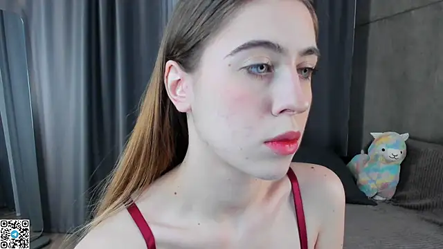 teasememore online show from November 6, 2025, 1:23 pm