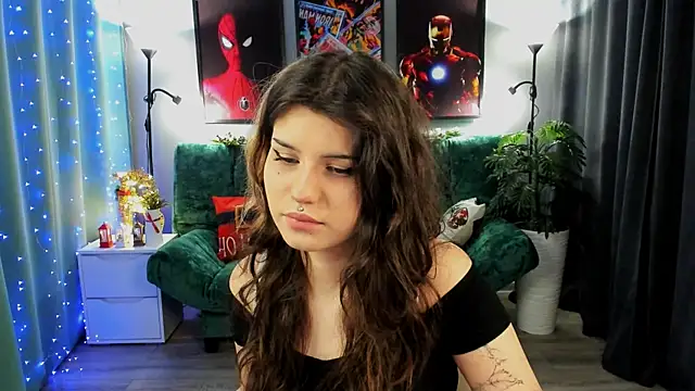 Snapshot of AnoraDark chatting on December 15, 2025, 6:34 pm AnoraDark online show from December 15, 2025, 6:34 pm