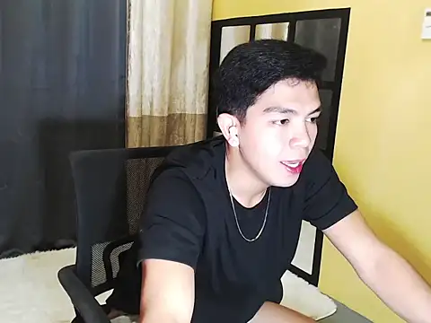 Hunky paul online show from February 7, 2026, 5:49 pm