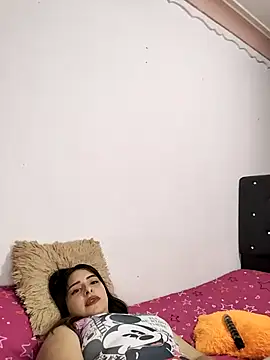 Snapshot of Nahomy_cm chatting on September 13, 2025, 11:15 pm Nahomy cm online show from September 13, 2025, 11:15 pm