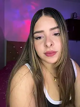 Snapshot of Nahomy_cm chatting on July 5, 2026, 3:13 am Nahomy cm online show from July 5, 2026, 3:13 am