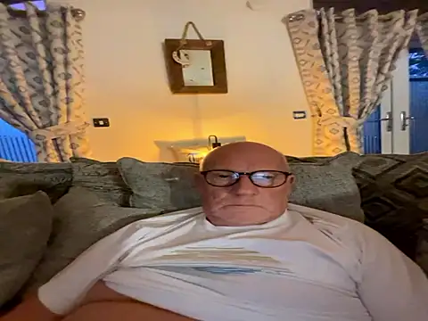 philefc online show from November 16, 2025, 4:34 pm