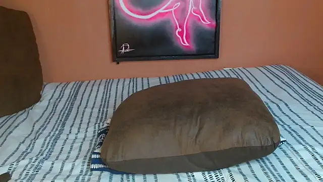 SexxyAddiict online show from September 21, 2025, 2:46 am