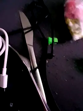 Snapshot of handsome8inchh chatting on March 28, 2026, 1:38 am handsome8inchh online show from March 28, 2026, 1:38 am