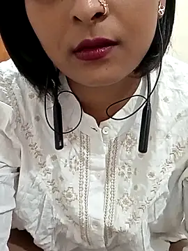 Queen Kushi4 online show from March 25, 2026, 6:47 pm