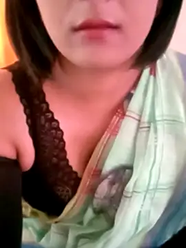 Snapshot of Queen_Kushi4 chatting on July 15, 2026, 9:58 am Queen Kushi4 online show from July 15, 2026, 9:58 am