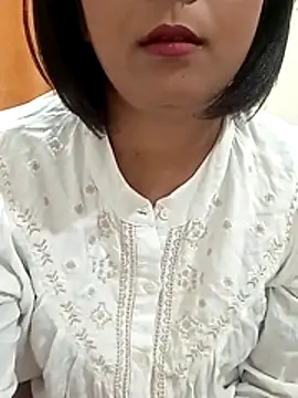 Snapshot of Queen_Kushi4 chatting on July 19, 2026, 1:37 pm Queen Kushi4 online show from July 19, 2026, 1:37 pm