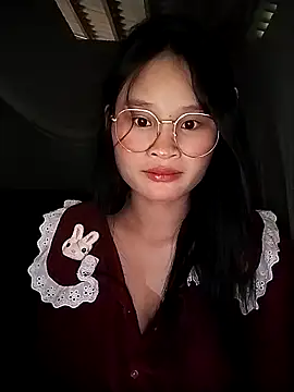 Snapshot of saronla_03 chatting on September 17, 2025, 3:30 am saronla 03 online show from September 17, 2025, 3:30 am