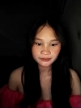 Snapshot of saronla_03 chatting on October 4, 2025, 3:21 pm saronla 03 online show from October 4, 2025, 3:21 pm