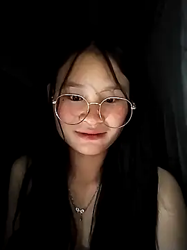Snapshot of saronla_03 chatting on October 8, 2025, 7:22 pm saronla 03 online show from October 8, 2025, 7:22 pm