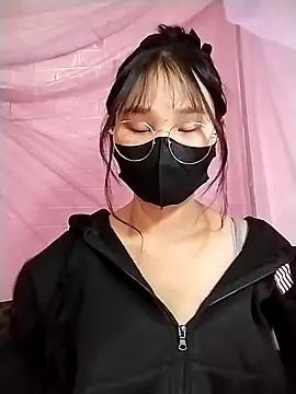 saronla 03 online show from December 23, 2025, 2:20 am