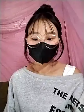 saronla 03 online show from January 8, 2026, 6:37 am