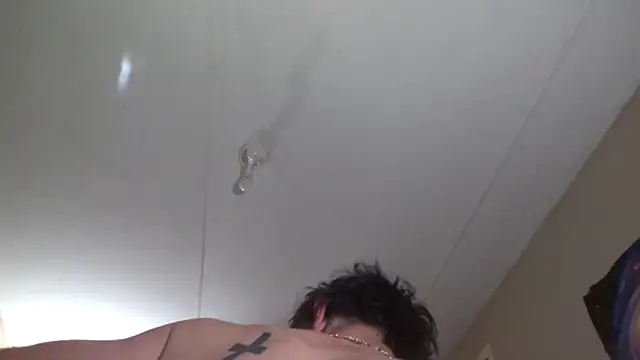 high3ndlowlife online show from September 18, 2025, 2:57 am