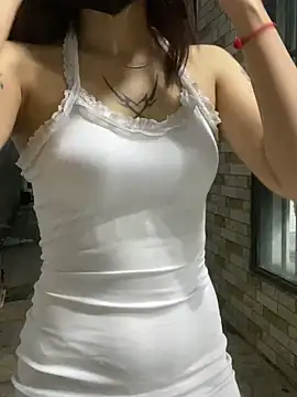 Snapshot of __BabyShowPublic__ chatting on December 21, 2025, 4:25 pm BabyShowPublic online show from December 21, 2025, 4:25 pm