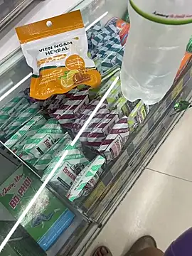   BabyShowPublic   online show from April 17, 2026, 3:59 pm