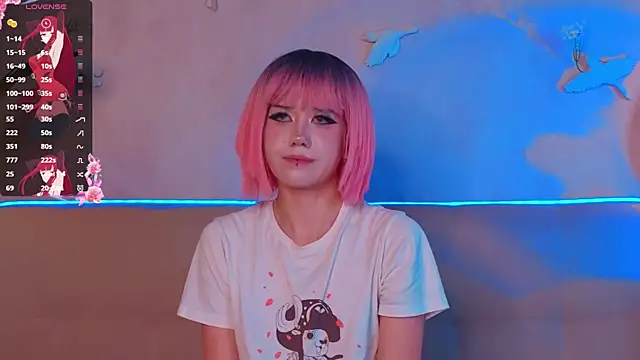 PhyllisSanchez online show from November 12, 2025, 9:47 pm