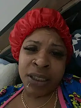 Snapshot of juicy92 chatting on February 10, 2026, 2:54 pm juicy92 online show from February 10, 2026, 2:54 pm