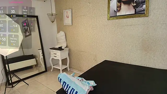 Miladiosa online show from October 28, 2025, 11:58 am