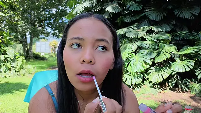 SophiaGuzman online show from February 11, 2026, 4:23 pm