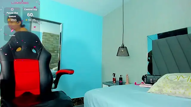 ALISSON BARKER online show from October 4, 2025, 12:25 pm