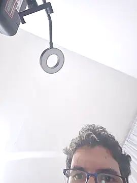 HotZiam online show from January 12, 2026, 3:12 am