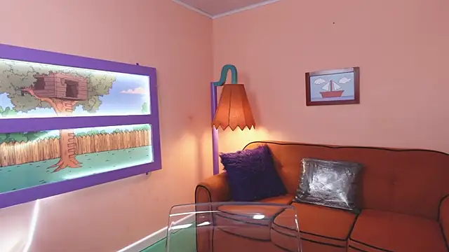 misss luxury online show from April 7, 2026, 10:59 am