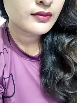 Cute pinkii online show from November 10, 2025, 8:08 pm