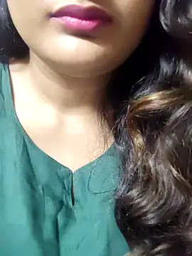 Cute pinkii online show from December 13, 2025, 7:53 pm