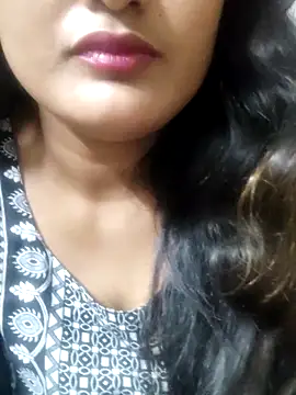 Cute pinkii online show from March 2, 2026, 8:04 pm