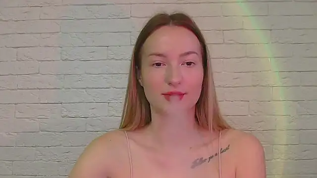 Snapshot of Alice_Sweet_01 chatting on December 5, 2025, 1:31 pm Alice Sweet 01 online show from December 5, 2025, 1:31 pm