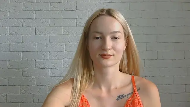Snapshot of Alice_Sweet_01 chatting on July 4, 2026, 9:04 am Alice Sweet 01 online show from July 4, 2026, 9:04 am