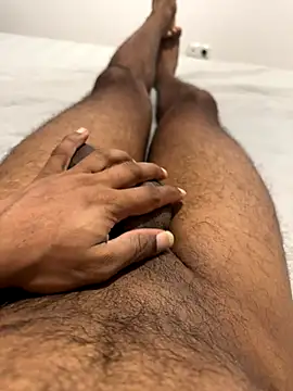 Madu0999 online show from September 17, 2025, 7:15 pm