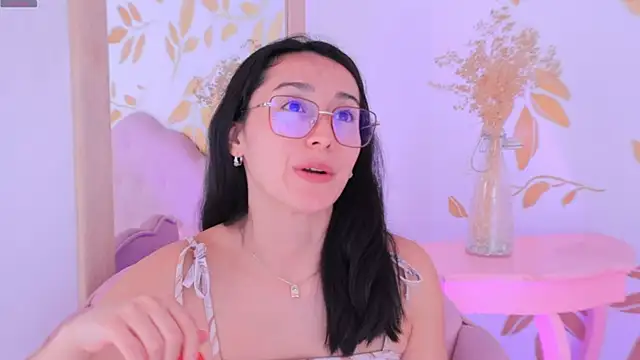 Ginevra esposito online show from September 27, 2025, 1:27 pm