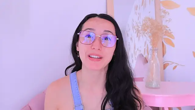 Ginevra esposito online show from November 28, 2025, 12:52 pm