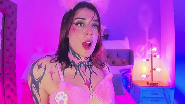 mystikdoll online show from March 5, 2026, 2:29 am