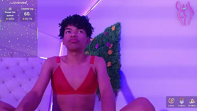 Ivone Rose  online show from October 4, 2025, 12:36 pm