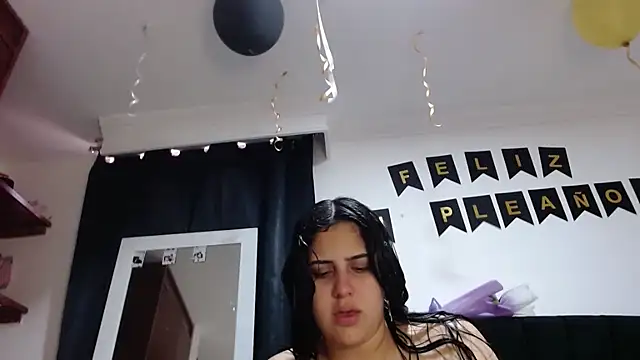 Electraweb 09 online show from December 14, 2025, 9:41 pm