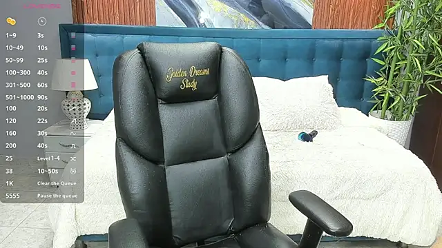 dilan 911 online show from November 2, 2025, 9:06 pm