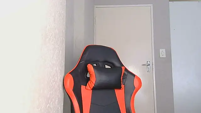 Ballenciaa online show from October 23, 2025, 9:41 am