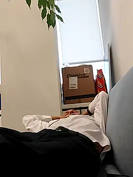 Emily de Carla online show from September 25, 2025, 2:21 pm