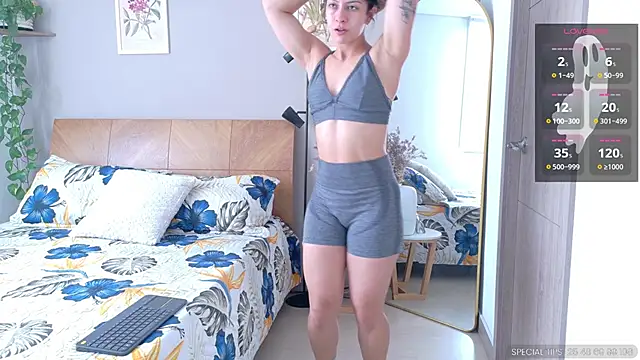 sarah rayy online show from October 23, 2025, 2:38 pm